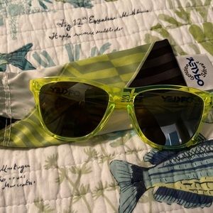 Oakley Deuce Coupe Frogskins Sunglasses Sulphur/black Iridium/retro